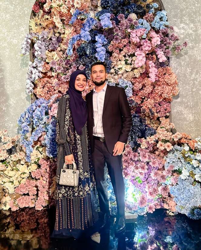 Bukannya Terharu, Aktor Tampan Ini Malah Tahan Tawa Saat Temani Istri Melahirkan, Ternyata Alasannya Random Banget!