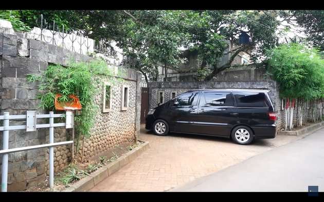 House Tour Rumah Mewah Laudya Cynthia Bella yang Dijual Rp8 Miliar