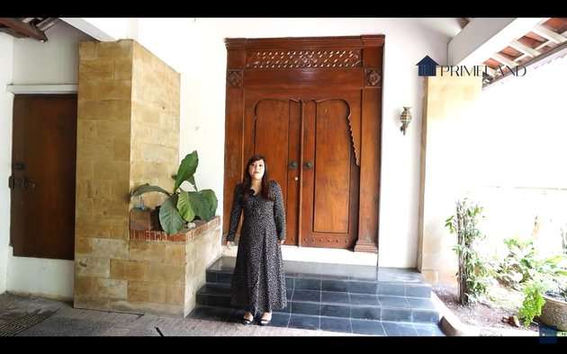 House Tour Rumah Mewah Laudya Cynthia Bella yang Dijual Rp8 Miliar