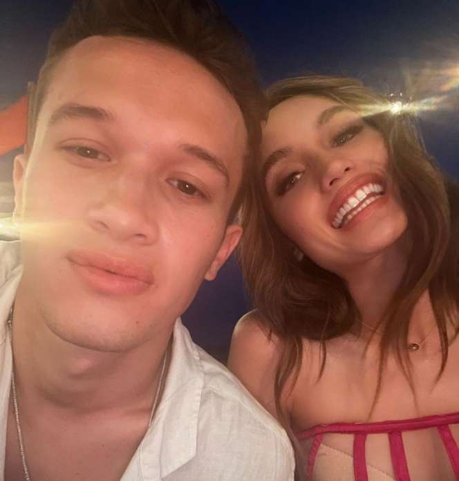 Sudah Go Publik, Gaya Pacaran Cinta Laura dan Arya Vasco Bucin Banget