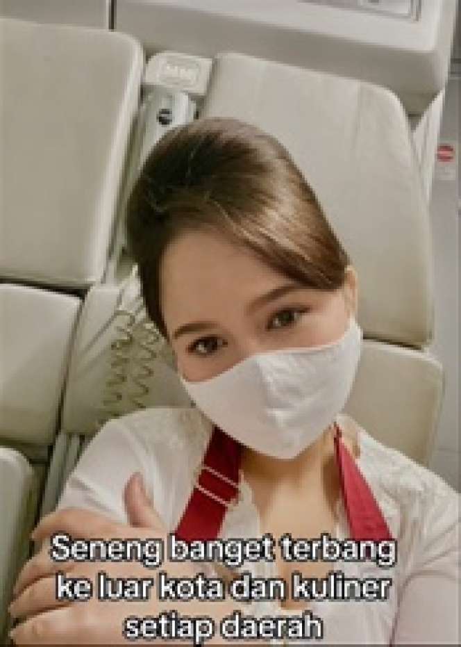 Transformasi Pramugari yang Sekarang Jadi Ibu Muda Bikin Terharu, Netizen: Mamah Muda Cantik Bingit