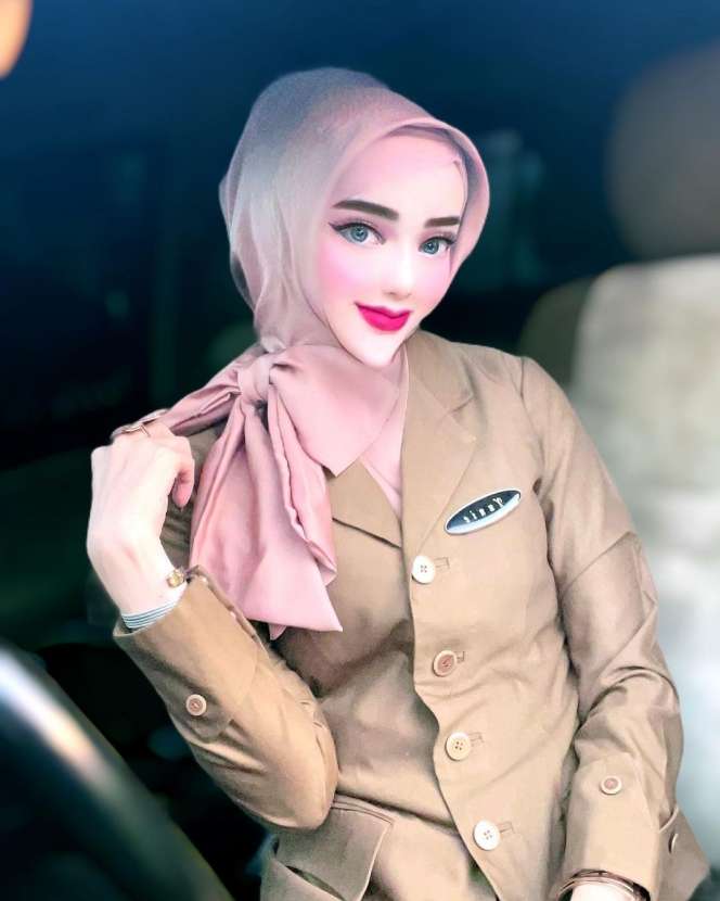Potret Yuni Jasmine PNS Viral Berdagu Lancip, Wajah Aslinya Dibongkar Dr. Richard Lee