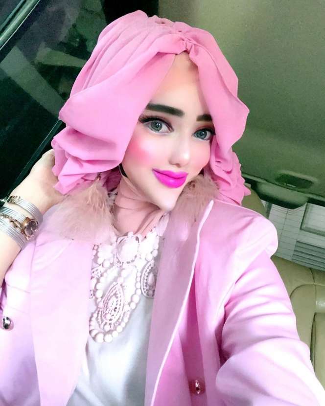 Potret Yuni Jasmine PNS Viral Berdagu Lancip, Wajah Aslinya Dibongkar Dr. Richard Lee