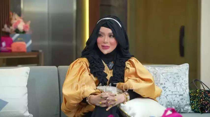 Potret Yuni Jasmine PNS Viral Berdagu Lancip, Wajah Aslinya Dibongkar Dr. Richard Lee