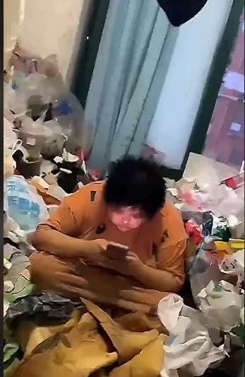 Mengerikan, Potret Kamar Wanita Penuh Sampah Tak Dibuang Selama Setahun, Sikap Penghuni Sewa Bikin Geleng-geleng Kepala