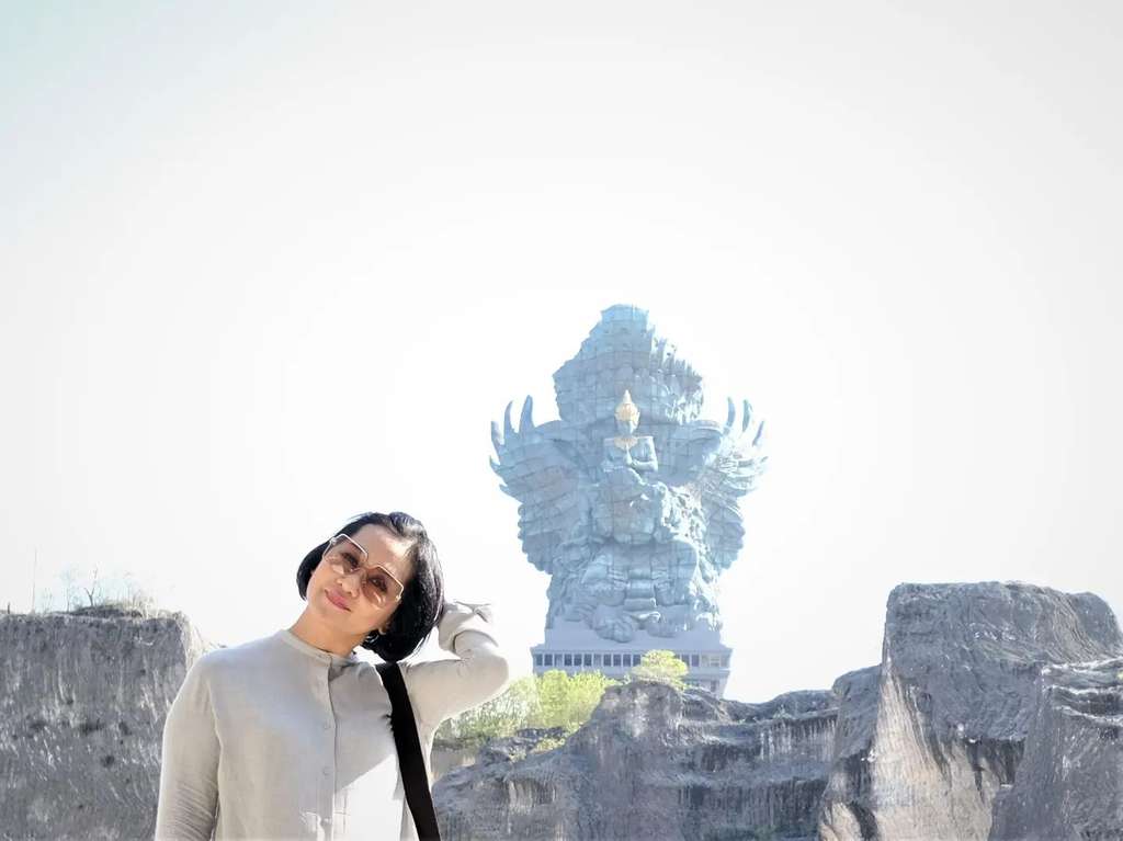 Anggota Paskibraka Pembawa Baki di Istana Ini Ternyata Artis Senior, Kariernya Melejit Hingga Dijuluki `Ratu Sinetron`