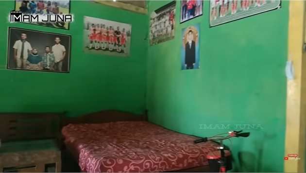 Menikah dengan Putri Anggota DPR, Inilah 9 Potret Rumah Pratama Arhan di Blora sebelum Renovasi, Masih Berdinding Kayu dan Beralas Tanah