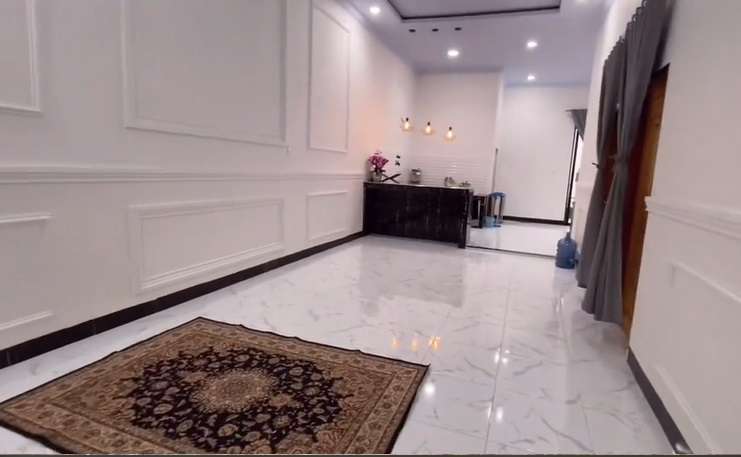 Transformasi Rumah Tua Terbengkalai yang Direnovasi Jadi Super Mewah, Penampakan Dapurnya Bikin Salfok!