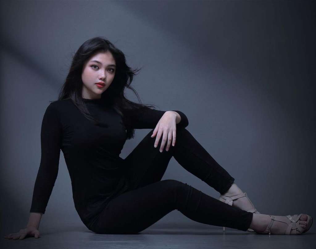 Potret Terbaru Raihana Zemma Anak Sahrul Gunawan, Punya Gelar Baru