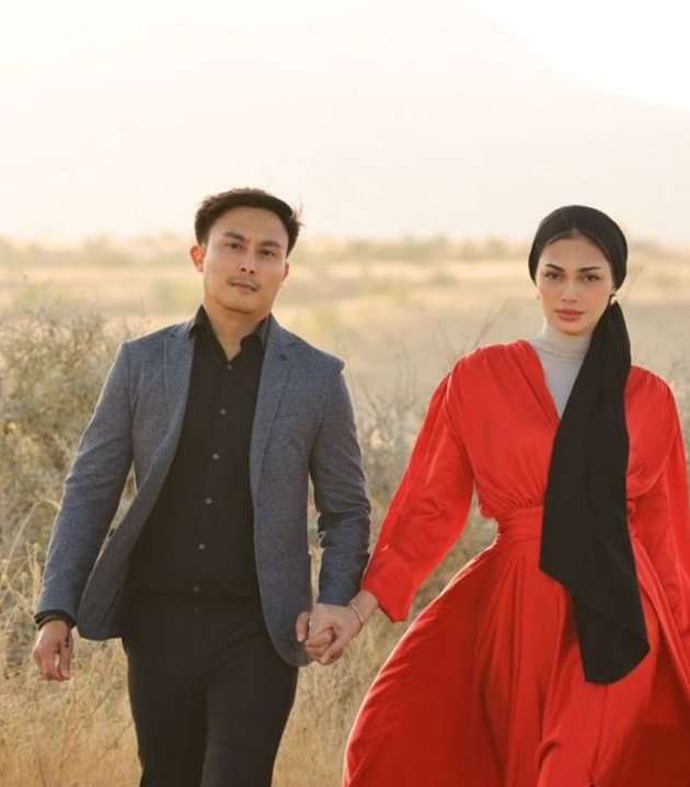 Potret Mantan Istri Tengku Tezi yang Dulu Diselingkuhi, Kini Pamer Suami Baru