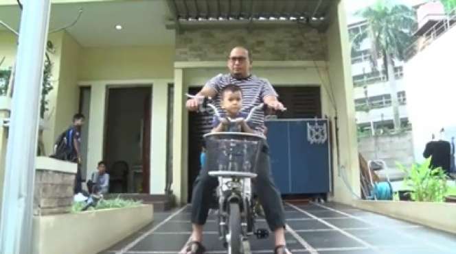 7 Potret Rumah Nurul Azizah Istri Pesepak Bola Pratama Arhan, Jauh dari Kata Mewah meski Anak Anggota DPR
