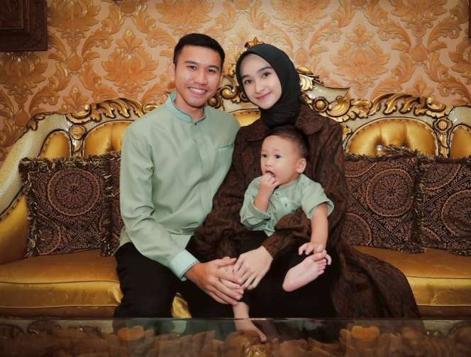 7 Potret Rumah Artis setelah Dipersunting TNI, Punya Pemain Sinetron Ini Mewah Banget Kayak Istana dengan Interior Serba Gold