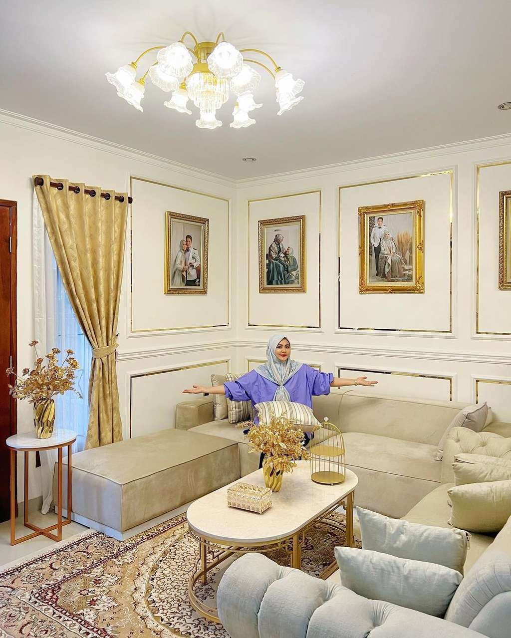 7 Potret Rumah Artis setelah Dipersunting TNI, Punya Pemain Sinetron Ini Mewah Banget Kayak Istana dengan Interior Serba Gold