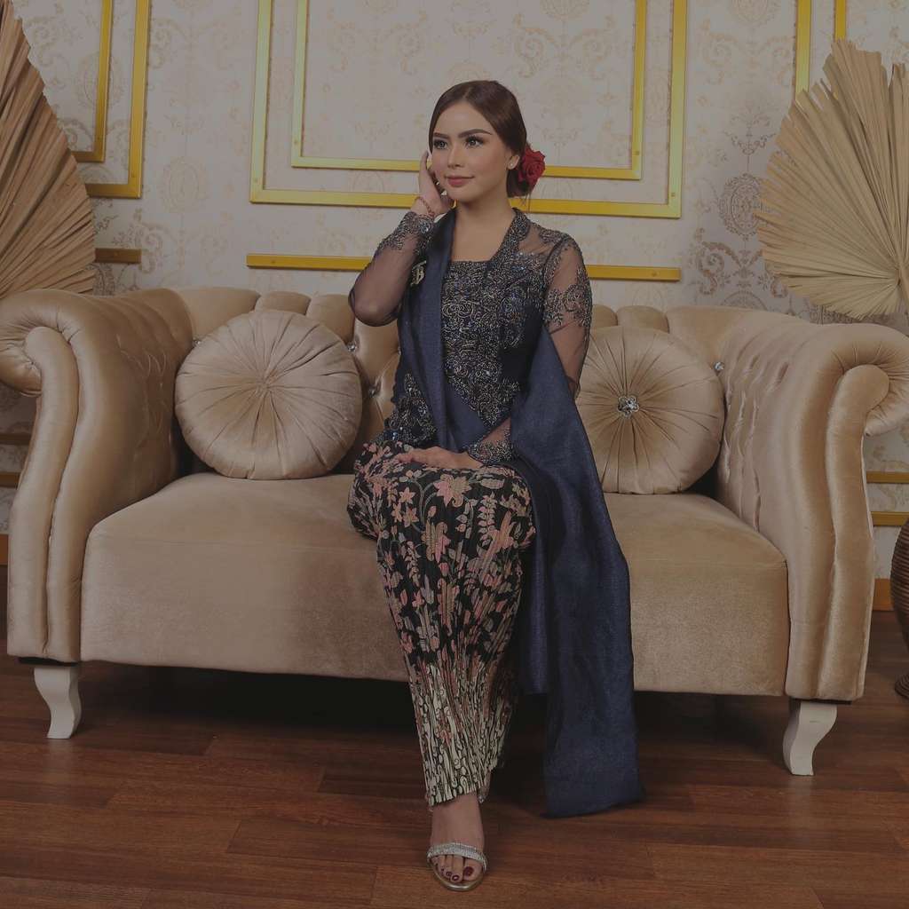 Potret Rumah Mewah Verny Hasan yang Kembali Tantang Denny Sumargo Tes DNA Sang Anak