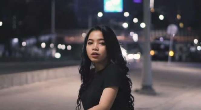 Potret Lawas Oklin Fia Sebelum Pakai Hijab Terbongkar