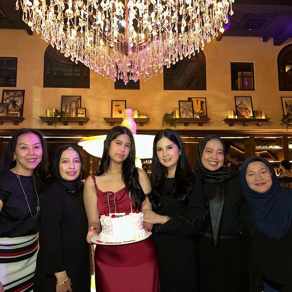 Potret Perayaan Ulang Tahun Almira Anak Annisa Pohan dan Agus Yudhoyono, Salfok Sama Tingginya