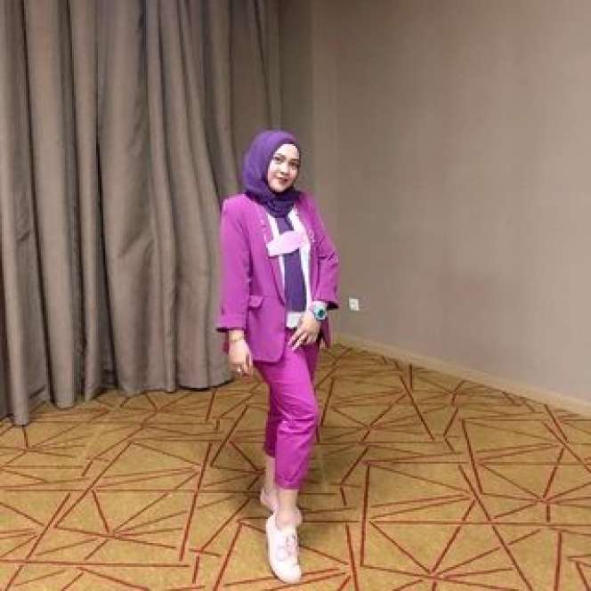 Istri Anggota Band Terkenal Era 2000-an Ini Pilih Jadi Penjual Seblak, Ternyata Laris Manis di Pasaran