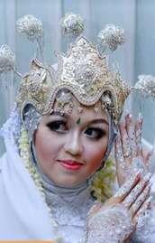 Riasan saat Nikah Gak Sesuai Ekspektasi, Perempuan Ini Makeup Ulang Jadi Pengantin, Hasilnya Secantik Itu Kayak Beda Orang