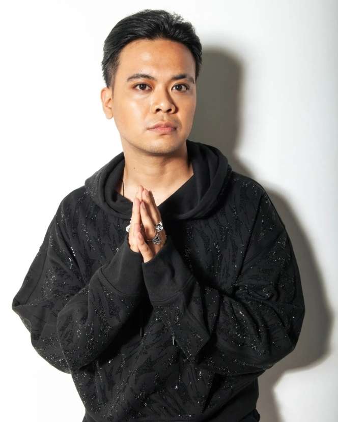 Cowok Jago Dance Ini Dulu Anggota Boyband Hits Idola Anak Muda, Kini Banting Stir Jadi Peternak Ikan, Penghasilannya Fantastis!