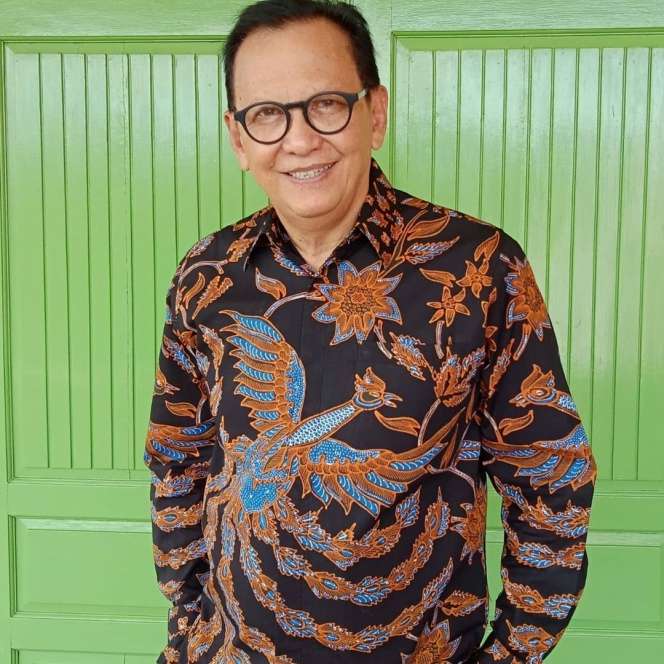 Pemuda Tampan Ini Dulu Jadi Idola Kaum Hawa, Kini Jadi Aktor Legenda Tanah Air, Penampakan Rumahnya Bikin Melongo!