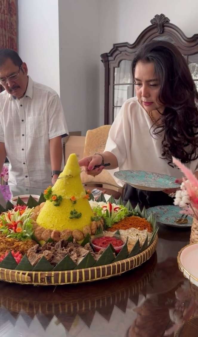 Punya Suami Tajir Melintir, Mayangsari Rayakan Ulang Tahun ke-52 dengan Sederhana di Rumah