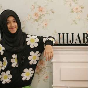 Shirin AL-Athrus,Hijabers Cilik 'curi perhatian'