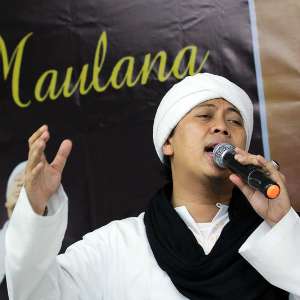 Opick Sentuh `Sahabat Sejati` Lewat Syair Kerinduan