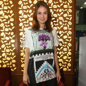 Kuliner Khas `Warung Luna Maya` Kuliner Khas `Warung Luna Maya`