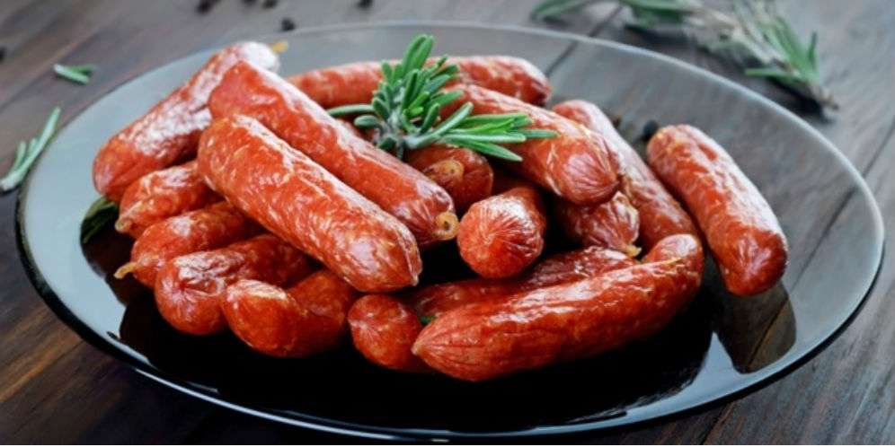 Makan Sosis Picu Sel Kanker Pankreas