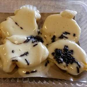 Hindari Konsumsi Kue Cubit Setengah Matang!