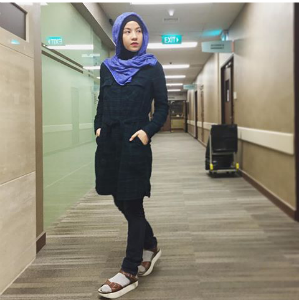 Hijab Casual Ala Natasha Rizki