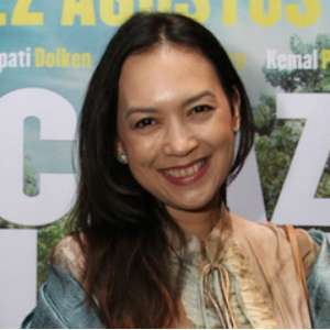 Ira Wibowo Awet Muda, Ini Rahasianya?