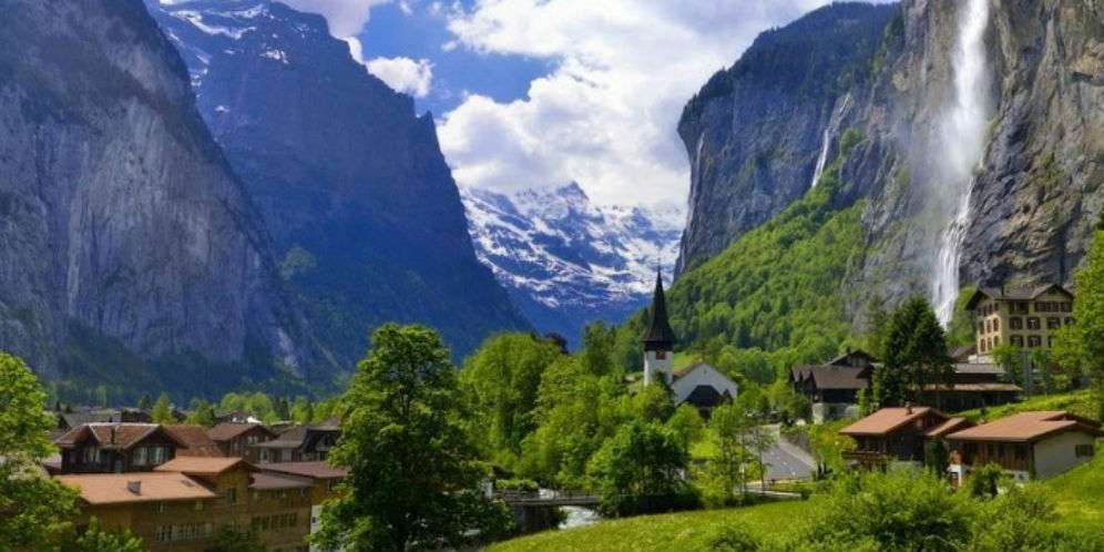 Lauterbrunnen, Desa Wisata yang 'Dikepung' 72 Air Terjun