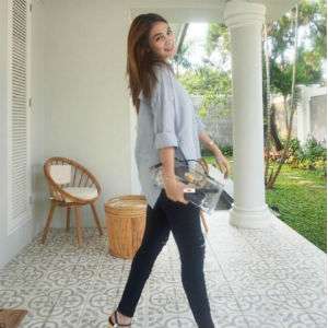 Luna Maya : Desainer Indonesia Bikin Bangga