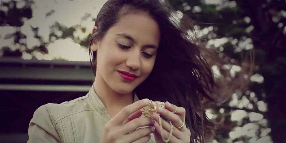 Hobi Baru Pevita Pearce, 'Olahraga Laki-laki'