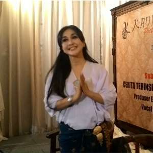 Paramitha Rusady, Bekerja Sambil Syiar
