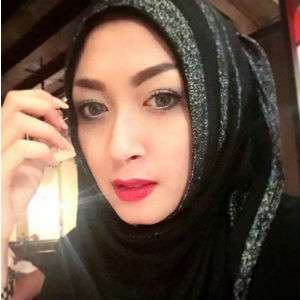 Hijaber Jogjakarta Ini Akan Jadi Pendamping Hidup Fedi Nuril?