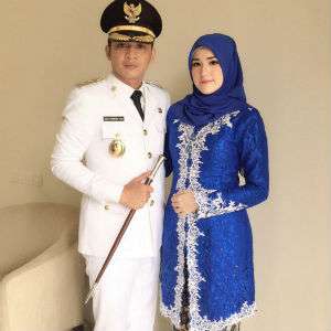 Pasha Sempat Tak Beri Izin Istri Berhijab, Kenapa?