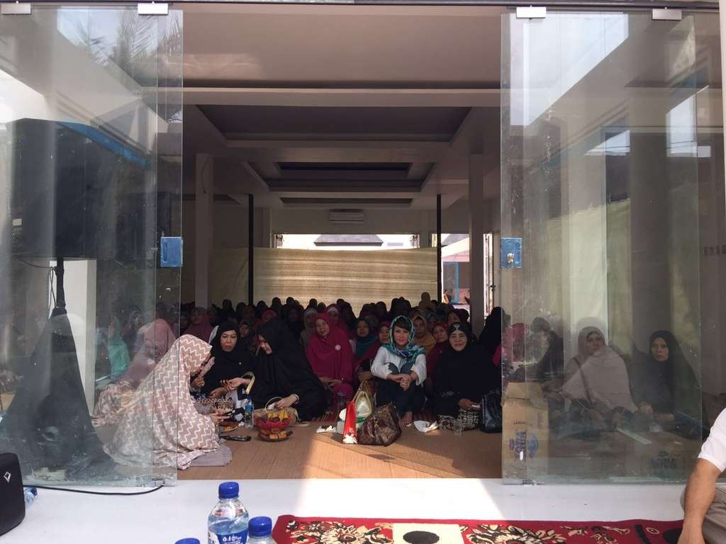 Bangun Rumah Mewah Miliaran, Ini Kata Ustaz Solmed