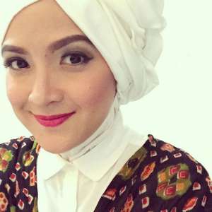 Tiru Gaya Hijab Turban Cantik Andhara Early