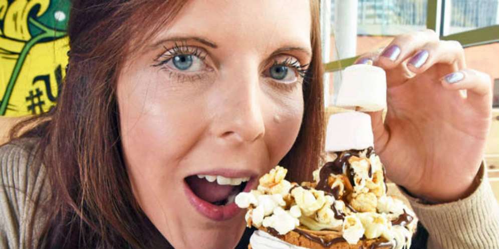 Sering Makan Junk Food, Berat Badan Malah Turun. Kok Bisa?