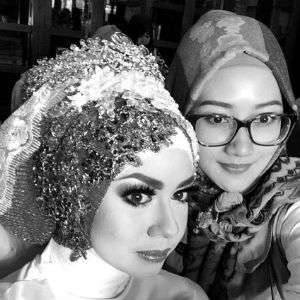 Kenakan Gaun Pengantin Berhijab, Yuki Kato Bikin Heboh Sosmed