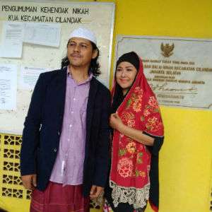 Selamat, Ria Irawan Resmi Menikah