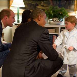 Sejajarkan Mata, Trik Pangeran William 'Taklukan' Anak