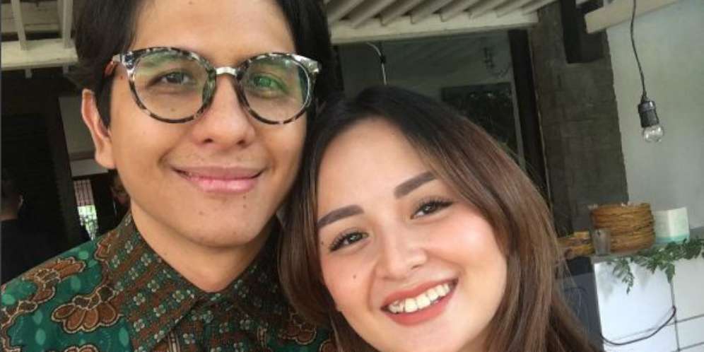 Anak Lahir Penuh Selang, Ini Penjelasan Joanna Alexandra