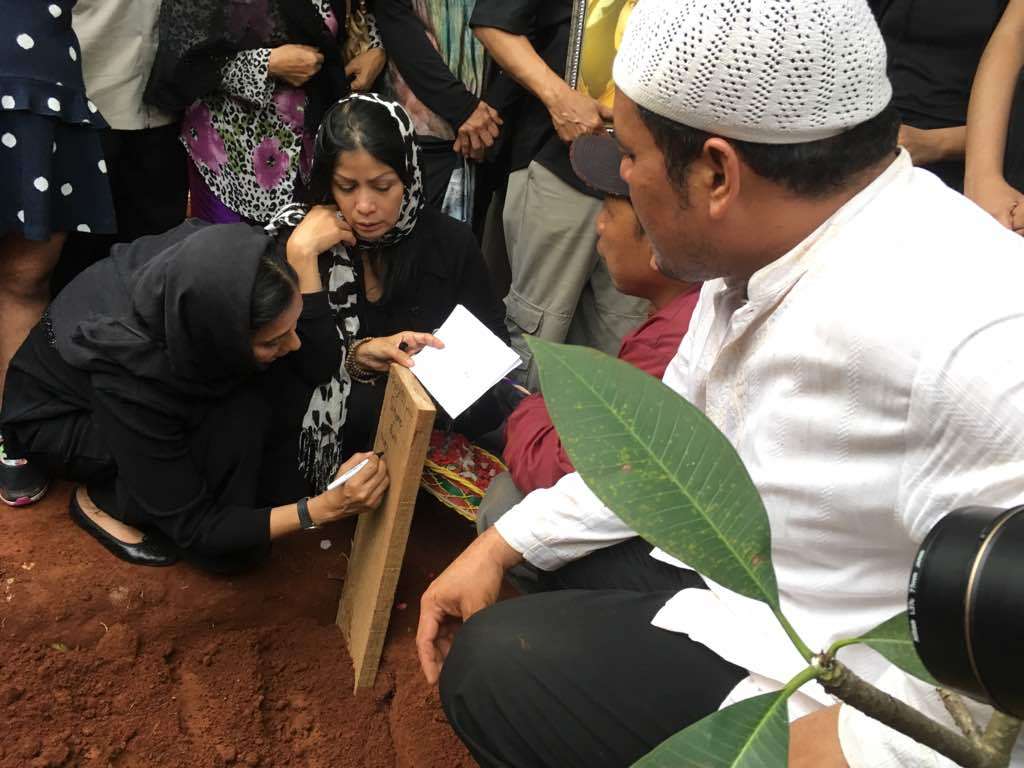 ayu ashari
