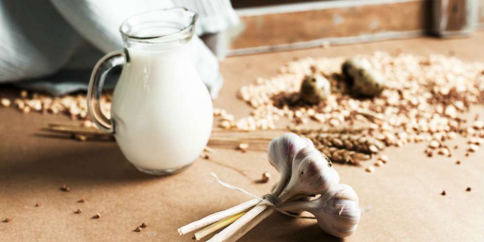 Taruh Bawang Putih di Mulut 30 Menit, Hasilnya Menakjubkan! Taruh Bawang Putih di Mulut 30 Menit, Hasilnya Menakjubkan!