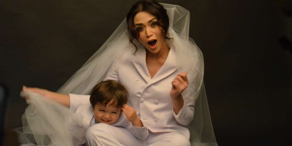 Dua Pekan Ayu Absen di Pesbuker, Jessica : Biasa Saja