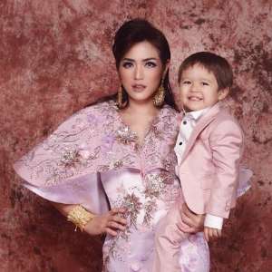 Pose Begini, Putra Jessica Iskandar Bikin Haru Warganet