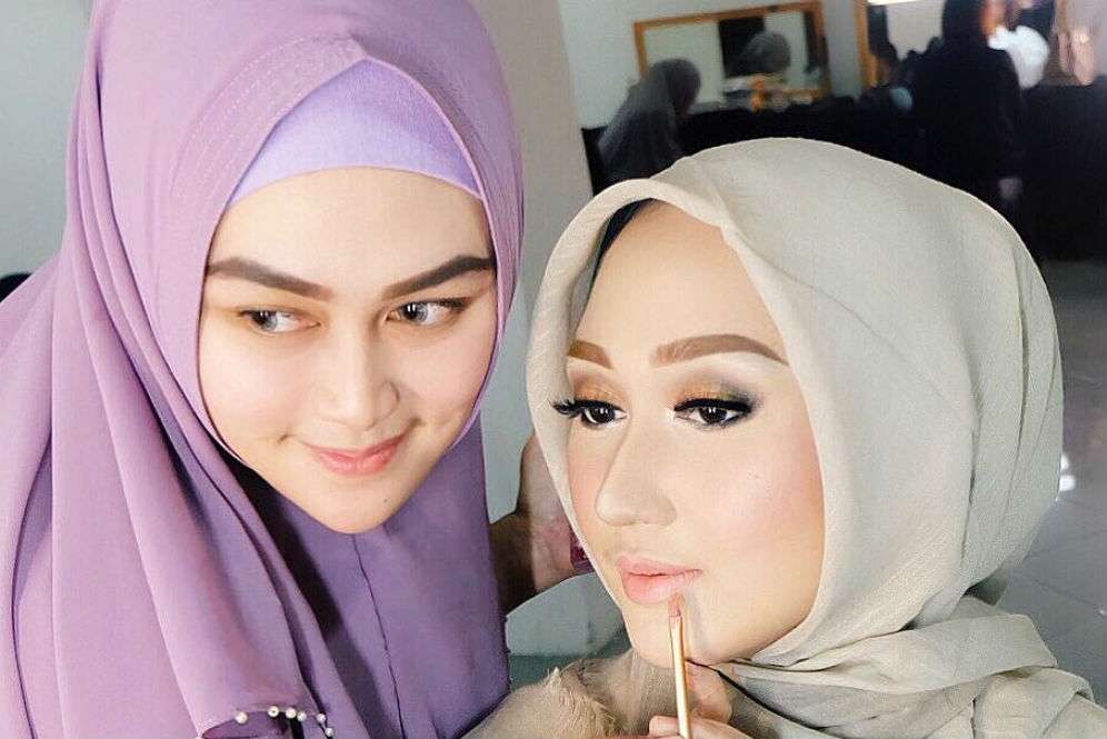 3 'Makeup Artist' Hijab Asia yang Paling Populer 3 'Makeup Artist' Hijab Asia yang Paling Populer